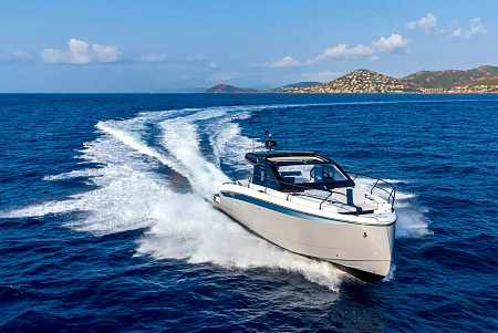 Beneteau GT40